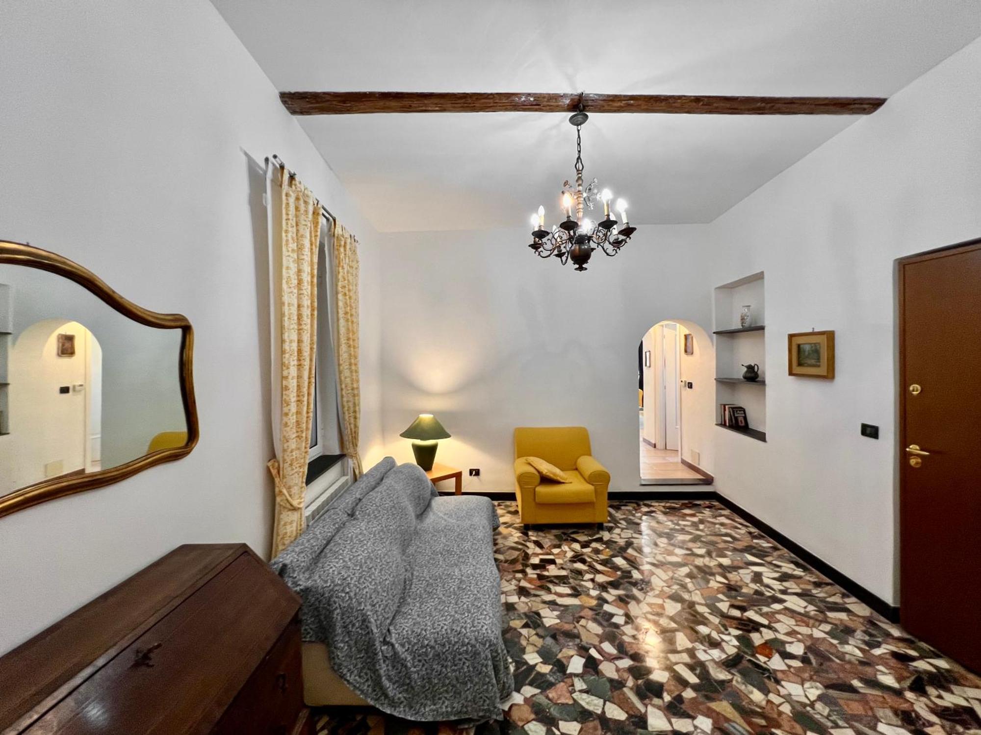 Lovingenoa Prione Apartment ภายนอก รูปภาพ
