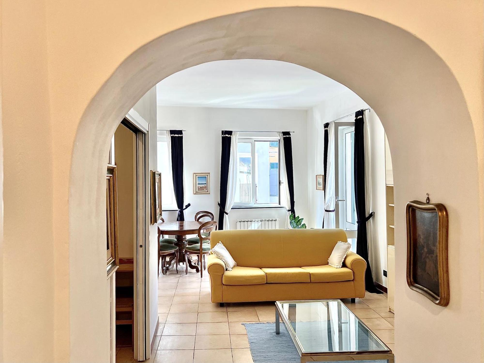 Lovingenoa Prione Apartment ภายนอก รูปภาพ